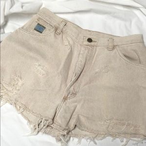 Vintage wrangler high waisted shorts